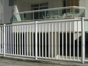 cerca Serralheiro Jlle SC